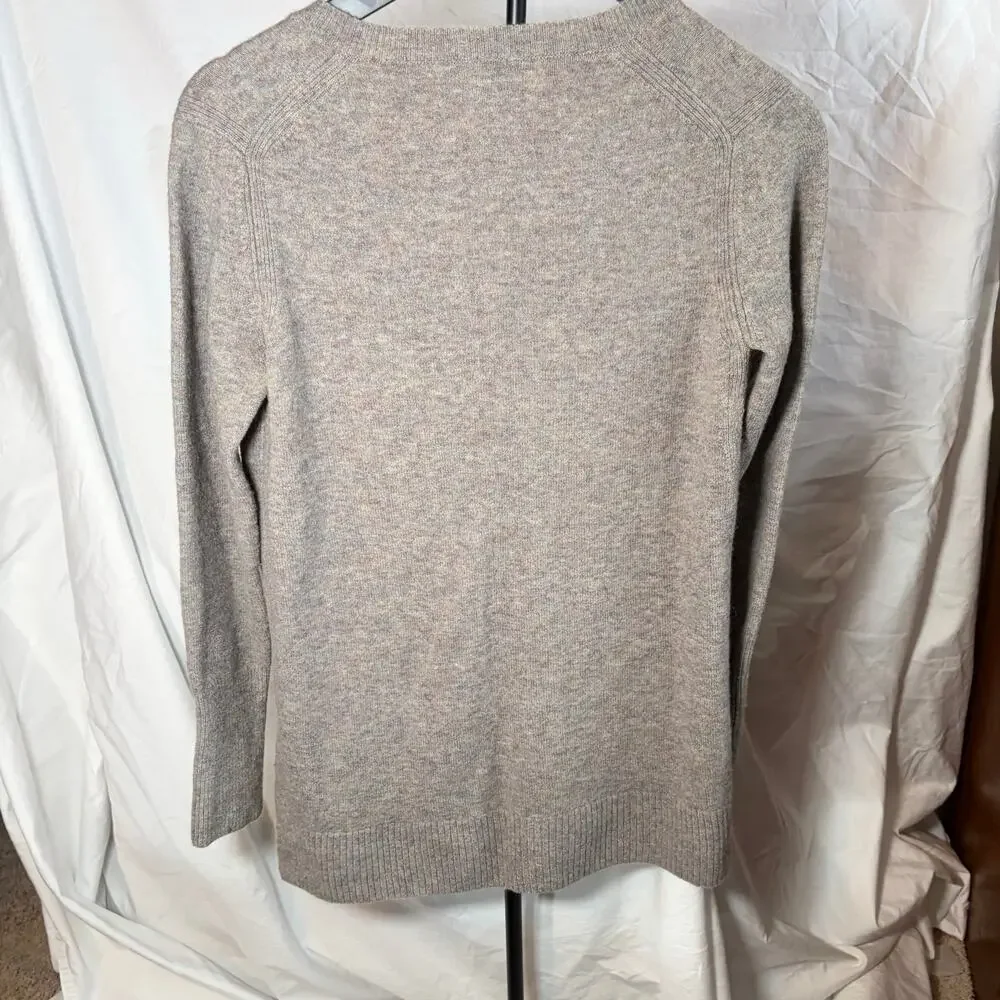 J.Crew womens V neck tunic length gray sweater. Size XS. wool alpaca blend